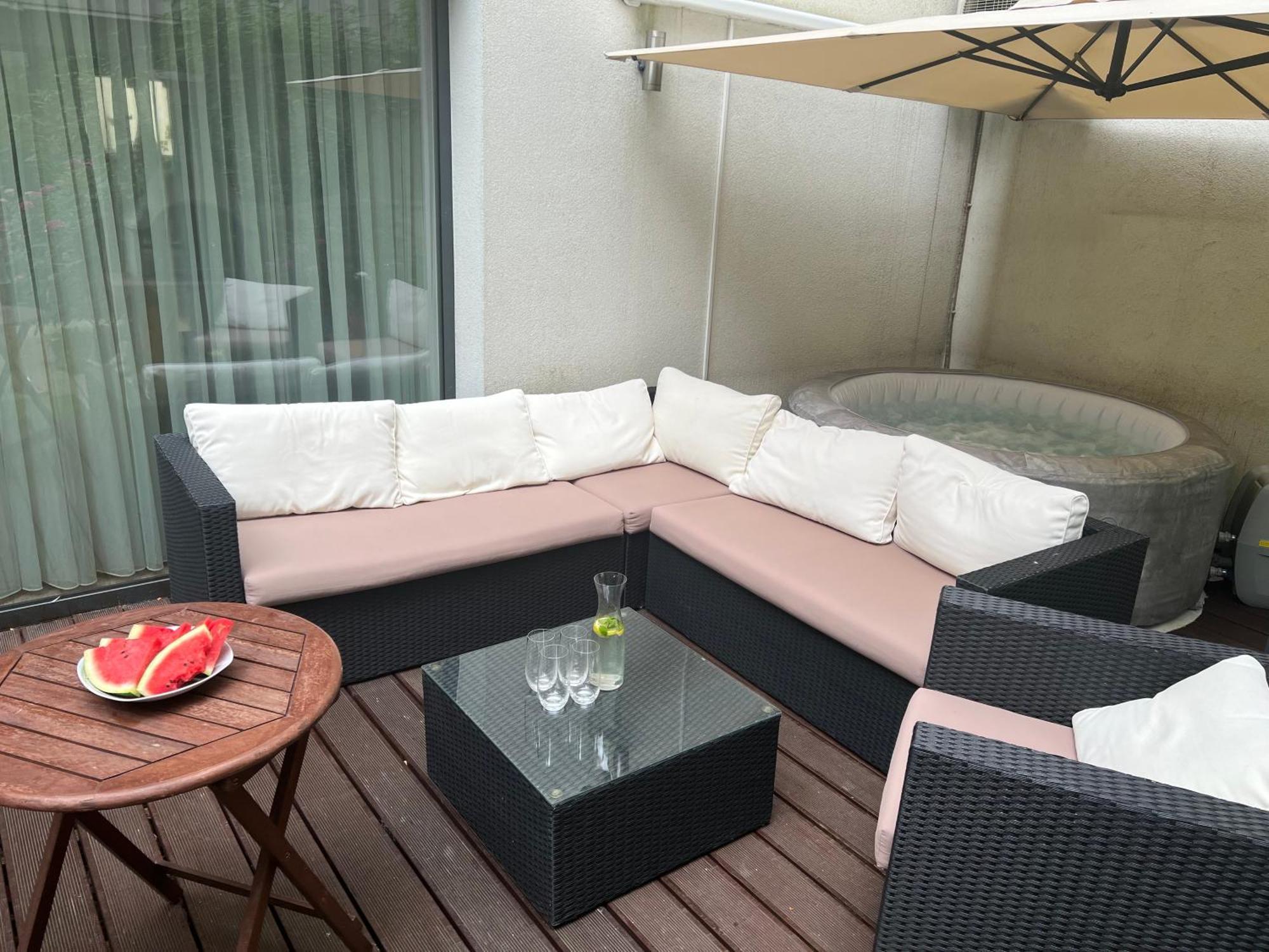 Forest Park Garden Apartment Bratislava Esterno foto