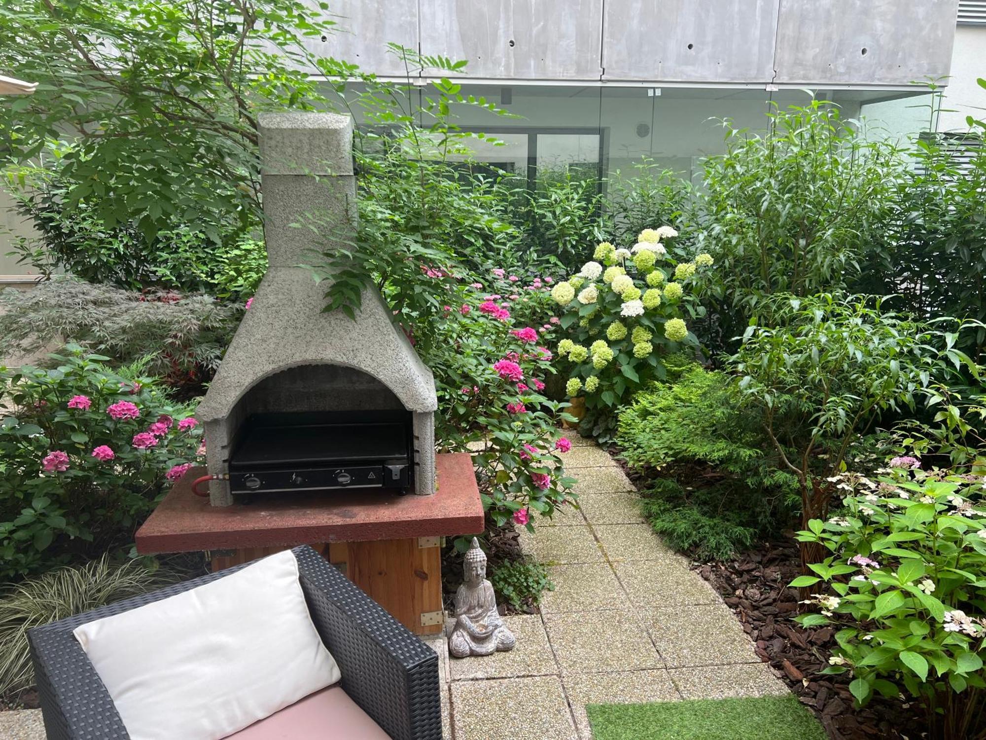 Forest Park Garden Apartment Bratislava Esterno foto