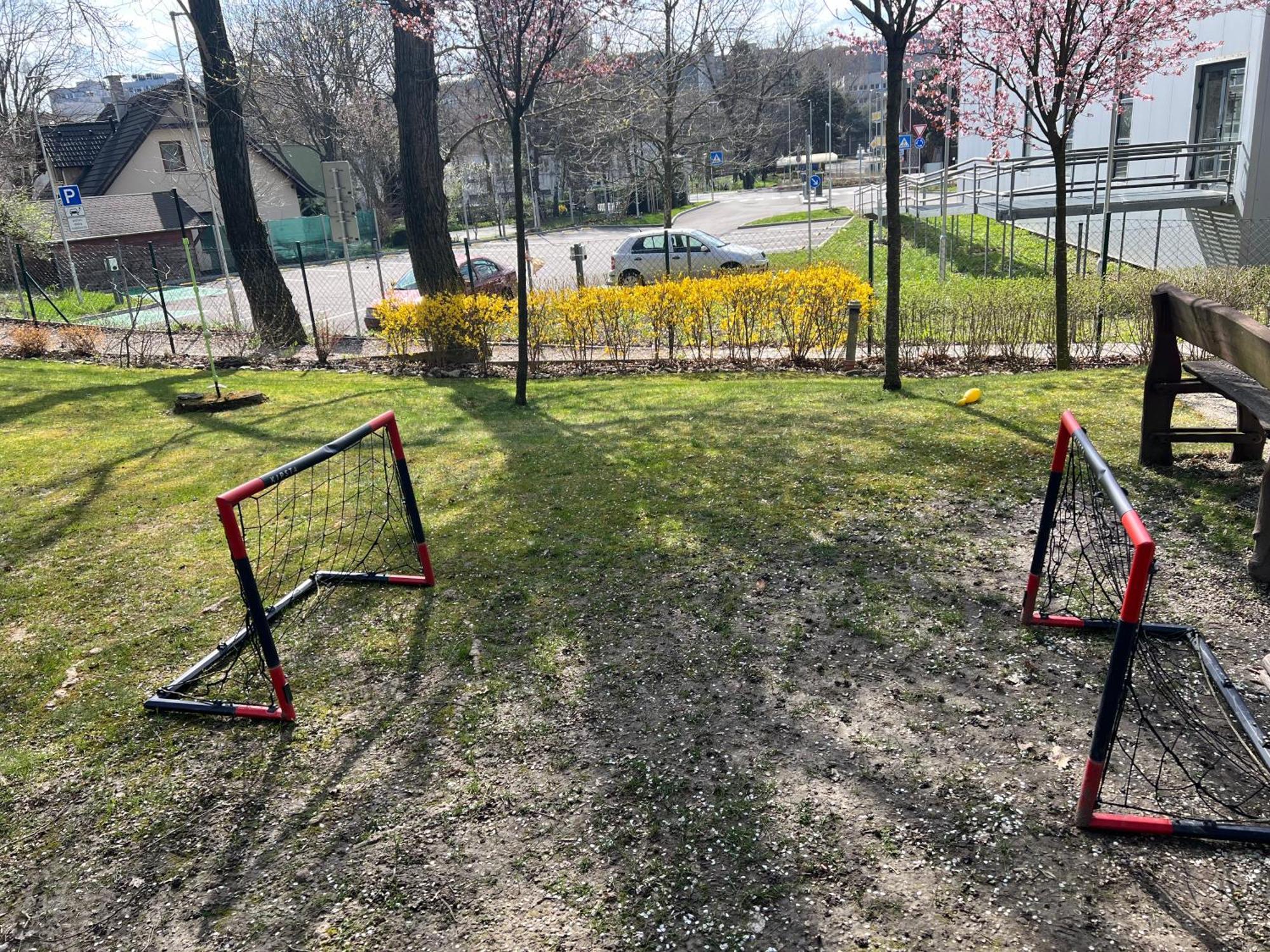 Forest Park Garden Apartment Bratislava Esterno foto